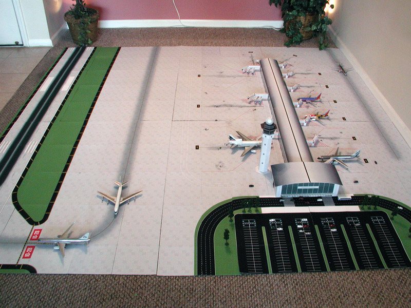 1:200 Model Airport Single Runway #1 | Airport Diorama Designs