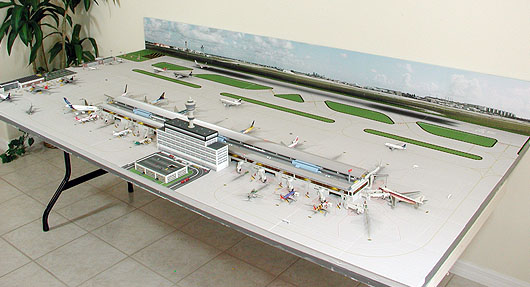 1-400-model-airport-single-runway-gemini-4-foils-airport-diorama-designs