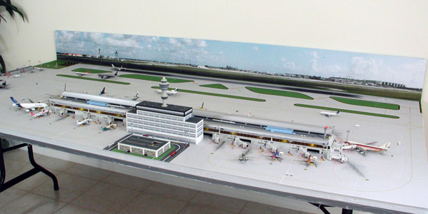 terminal3-model-airport-600