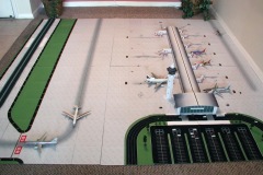 1-200-airport-single-runway-14