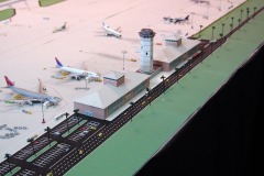 1:500 Model Airport Tropical Single Runway